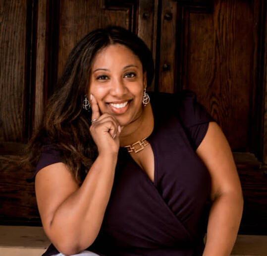 JaTorra Commodore Coach